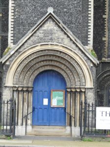 bethnal_green_st_peter_with_st_thomas_former071113_6